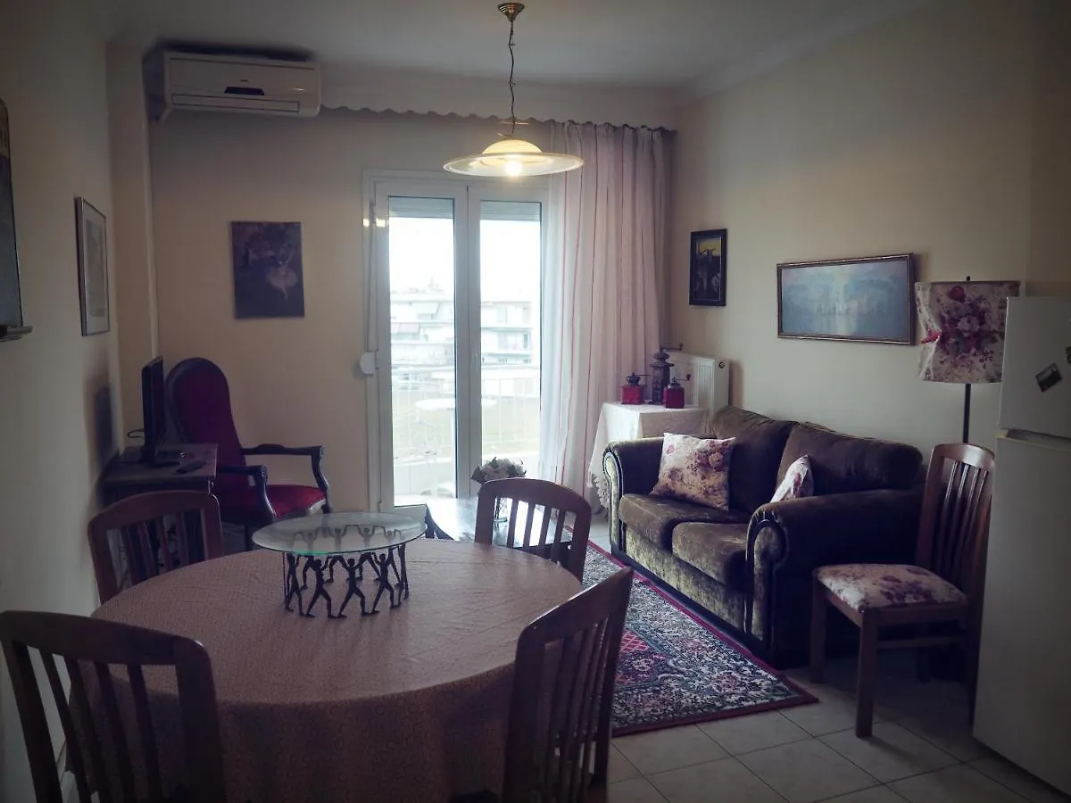 Sunny Apartment Near The Center Thessaloniki Greece