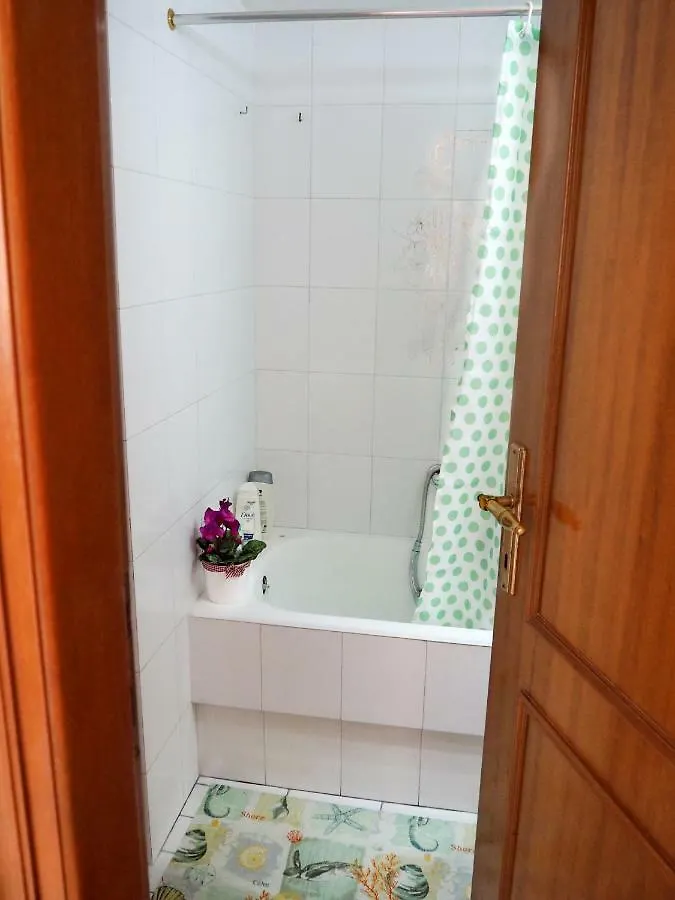 Sunny Apartment Near The Center Thessaloniki